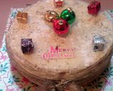 A picture of step 3 of Vickys Christmas Cake Decoration Ideas.