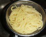 Foto del paso 3 de la receta: Espaguetis napolitano fácil