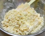 A picture of step 4 of Scones.