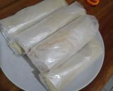 Foto langkah ke 6 dari resep Chiken egg roll.