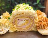 Foto del paso 15 de la receta: 🍥 Arrollado agridulce de jamón y queso con centro de queso brie - Pionono casero 🍥