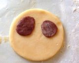 A picture of step 13 of Jack Cookies for Halloween.