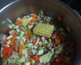 Foto del paso 2 de la receta: Potaje de acelgas, judías pintas y verduras en olla presión