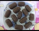 A picture of step 3 of Rava (semolina) Chocolate Rolls.