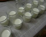 A picture of step 5 of Very Jiggly Rich Panna Cotta.