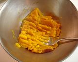 A picture of step 1 of Pound Cake with Kabocha and Cream Cheese.