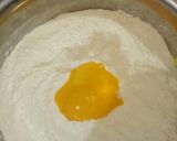 Foto langkah ke 3 dari resep Banana Donuts (Donat Pisang).