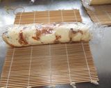 A picture of step 2 of Apple Pie Roll.