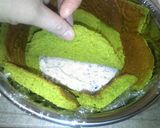 A picture of step 6 of Domed Cake with Matcha Mousse.