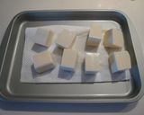 A picture of step 1 of Agedashi Tofu (Fried Tofu).