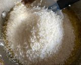 Foto langkah ke 5 dari resep Danish Drømmekage (Dream Cake).