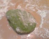 A picture of step 10 of Sakura and Matcha Cookies.