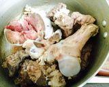 Hình bước làm 1 của món Lẩu gà bò