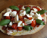 Foto del paso 3 de la receta: Bruschettas de jamón y de salmón ahumado