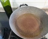 Foto del paso 3 de la receta: Espaguetis con salmón ahumado y huevos de codorniz