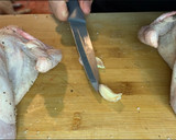Foto del paso 2 de la receta: Picantones asados en salsa