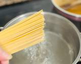 Foto del paso 2 de la receta Pasta carbonara auténtica 🥓 🧀 🥚 🍝 🇮🇹