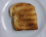 Foto del paso 1 de la receta: Avocado Toast con Tomate y Huevo