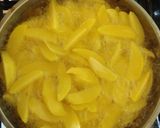 A picture of step 4 of Chips and egg for breakfast.