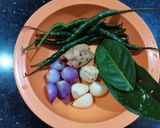 Foto langkah ke 1 dari resep Lodeh Terong Terubuk.