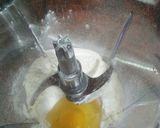 Foto langkah ke 2 dari resep Roti Abon keju a.k.a beef floss bun cheese.