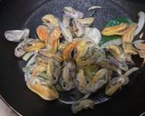 Foto langkah ke 3 dari resep Spiral Macaroni Kerang Saus Tiram.