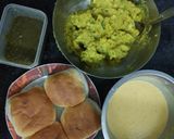 A picture of step 6 of Inside-Out Pav Vada.