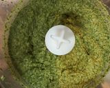 Foto del paso 4 de la receta: Salsa pesto