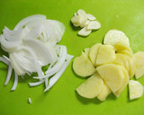 A picture of step 1 of Cod and Potatoes Simmered with Tomatoes.