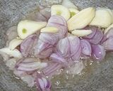 Foto langkah ke 2 dari resep Sosis saos asam manis.
