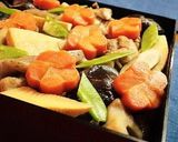 A picture of step 6 of Osechi Decorative Carrot Plum Flowers.