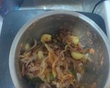A picture of step 2 of Eggs potato curry.