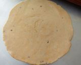 A picture of step 3 of Ajwain Puri.