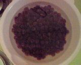 A picture of step 1 of Dried Grapes (Homemade Raisins).