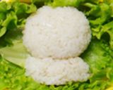 A picture of step 2 of Moi Bird Rice Ball ✿ Character Bento.