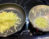 Foto del paso 2 de la receta: Rollito de calabacín y queso
