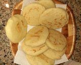 Foto del paso 3 de la receta: Arepas reina pepiadas
