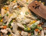 Zöldséges pite csirkével, leveles tésztával recept fázis 2 fotója