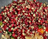 Foto langkah ke 5 dari resep Tumis kacang panjang.