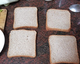 Foto del paso 1 de la receta: Sándwich de fiambre con tomate, lechuga y mayonesa