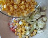Foto del paso 3 de la receta: Ensalada de surimi (rápida)