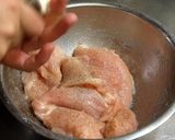 A picture of step 4 of Chicken Ham with Leek Sauce.