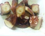 A picture of step 1 of Well-Seasoned Octopus Karaage.