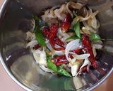 தக்காளி சட்னி 😋👌 (Thakkaali chutney recipe in tamil) ரெசிபி ஸ்டேப் 2 புகைப்படம்