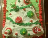 A picture of step 7 of Sunshines Christmas Yellow Cake and Butter Cream.