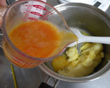 A picture of step 4 of Italian Roll Cake.