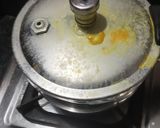 A picture of step 3 of Jowar khichadi.