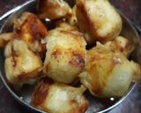 A picture of step 3 of Paneer manchurian dry.