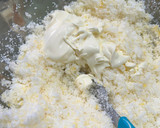 Foto del paso 3 de la receta: Cuadrados de coco y dulce de leche