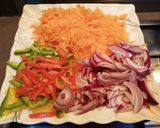A picture of step 1 of Chicken Cheese Pasta.